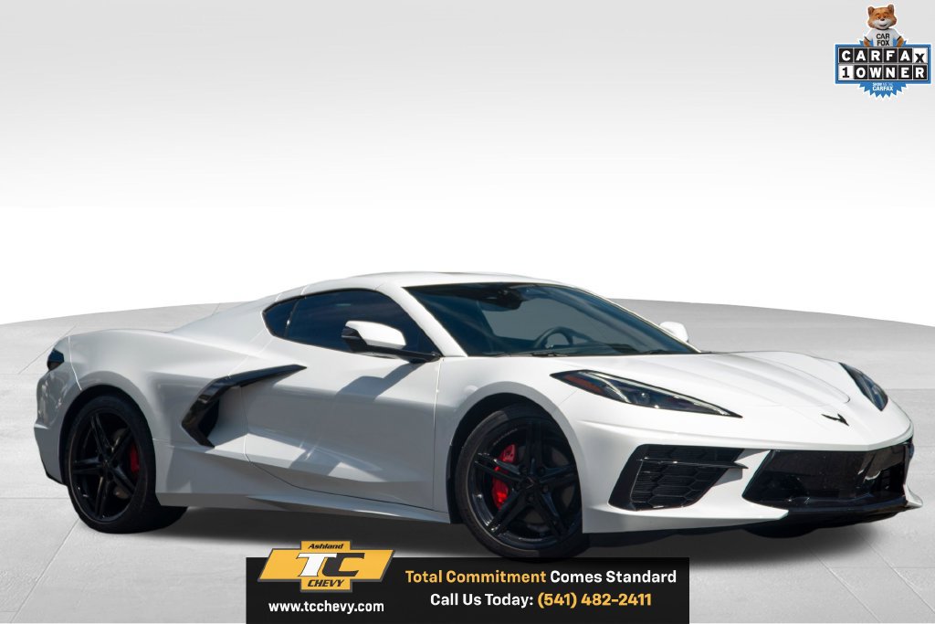 Used 2026 Chevrolet Corvette Stingray Coupe w/ Battery Protection Package RWD image 3