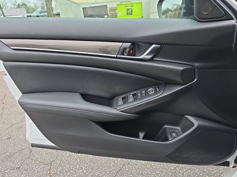 Used 2022 Honda Accord Sport image 26