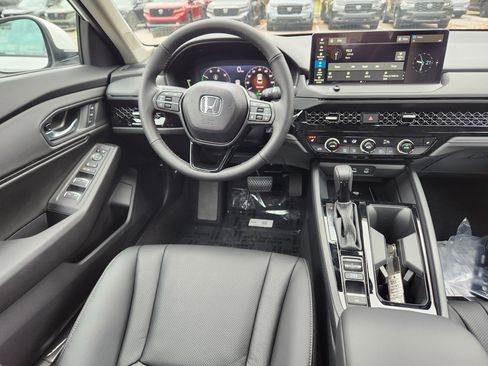 New 2025 Honda Accord EX-L image 14