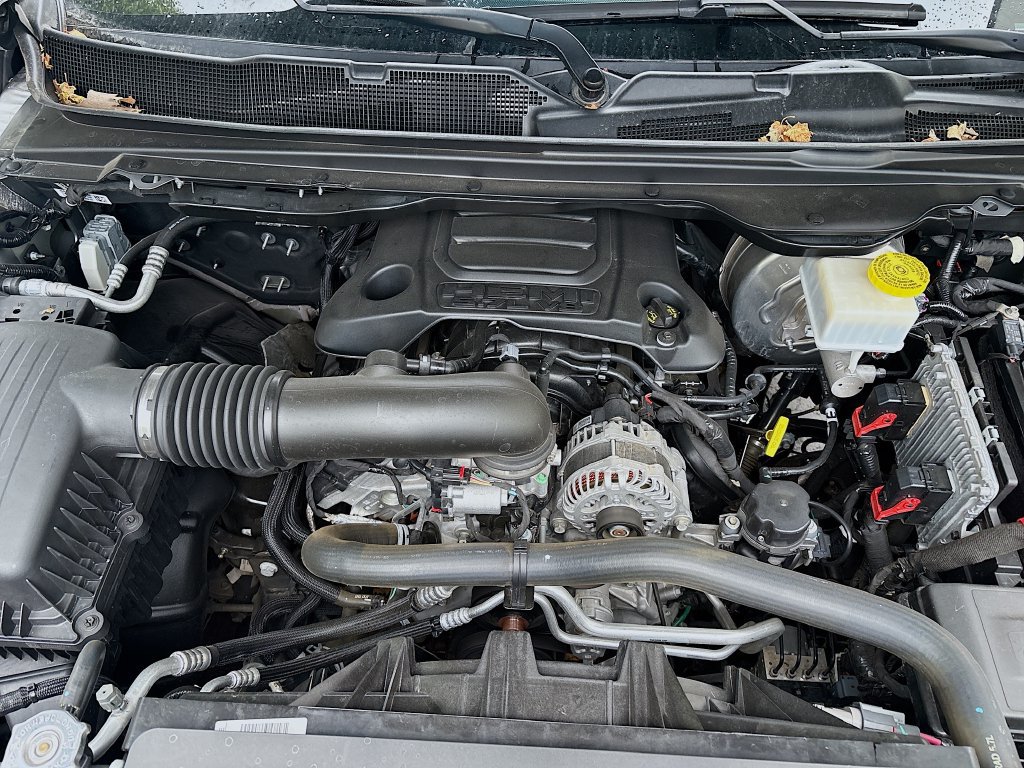 Used 2022 RAM 1500 Laramie AWD/4WD image 29