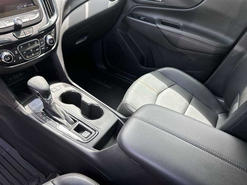 Used 2024 Chevrolet Equinox Premier FWD image 21