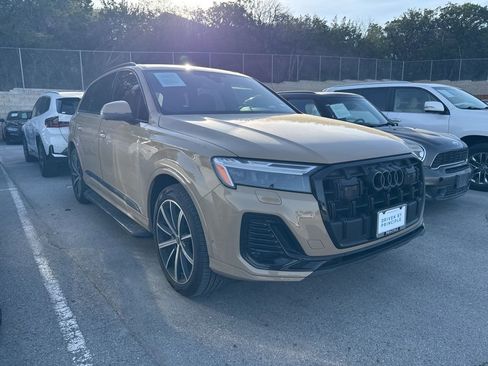 Used 2025 Audi Q7 2.0T Premium Plus image 2