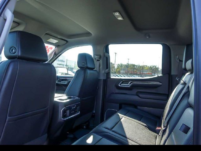 Certified 2023 Chevrolet Silverado 1500 LTZ AWD/4WD image 13