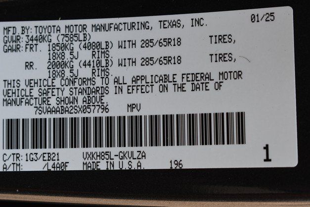 Certified 2025 Toyota Sequoia TRD Pro AWD/4WD image 35