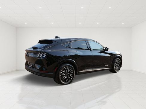 Certified 2025 Ford Mustang Mach-E Premium AWD/4WD image 6