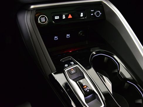 New 2025 Audi Q5 Premium Plus AWD/4WD image 22