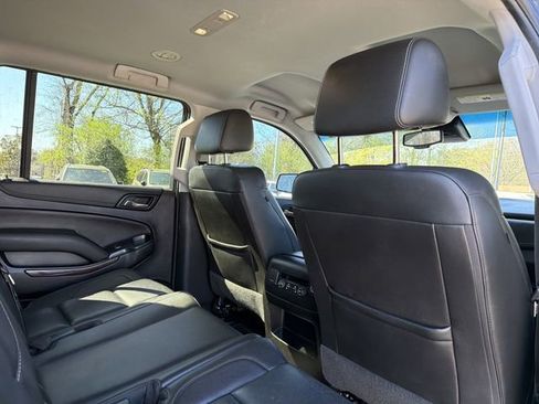 Used 2018 GMC Yukon XL SLT image 13