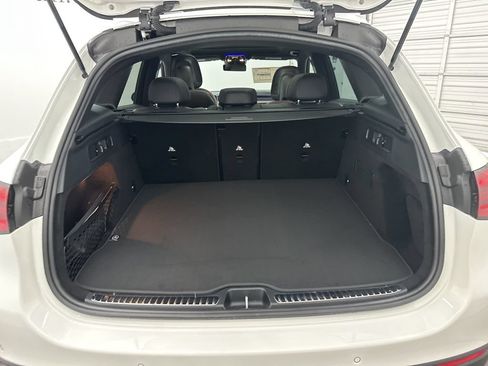 Certified 2026 Mercedes-Benz GLC 300 image 23