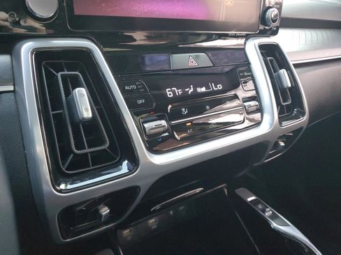 Used 2022 Kia Sorento SX image 22