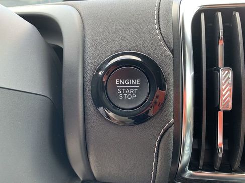 New 2025 Ford Expedition Max Platinum w/ Stealth Performance Package image 29