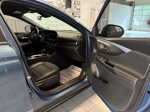 Used 2024 Buick Envista Preferred w/ Convenience I Package FWD image 28