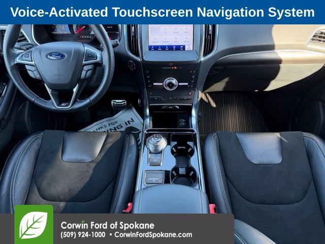 Used 2020 Ford Edge ST w/ Cold Weather Package AWD/4WD image 15