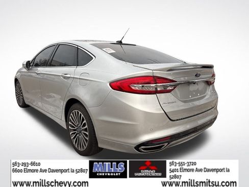 Used 2018 Ford Fusion Titanium image 4