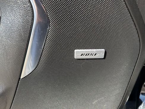 Used 2025 Chevrolet Suburban LT w/ Comfort Package image 19