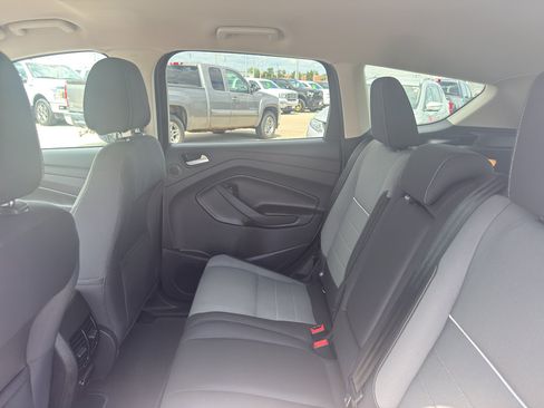 Used 2014 Ford Escape SE w/ Equipment Group 201A FWD image 31