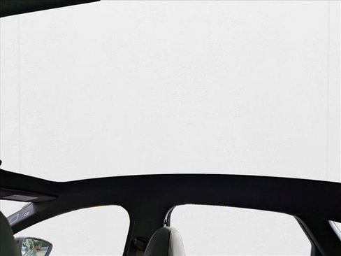 New 2025 Audi S6 e-tron Premium Plus image 18