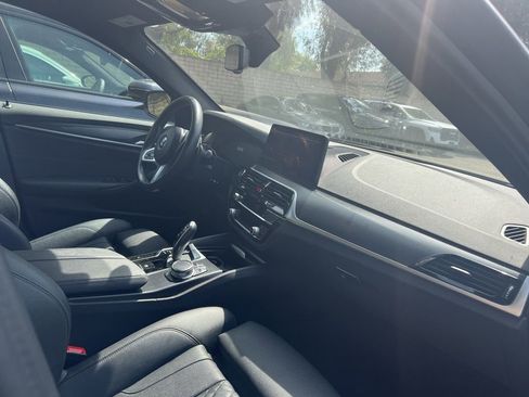 Used 2023 BMW 540i w/ M Sport Package image 10