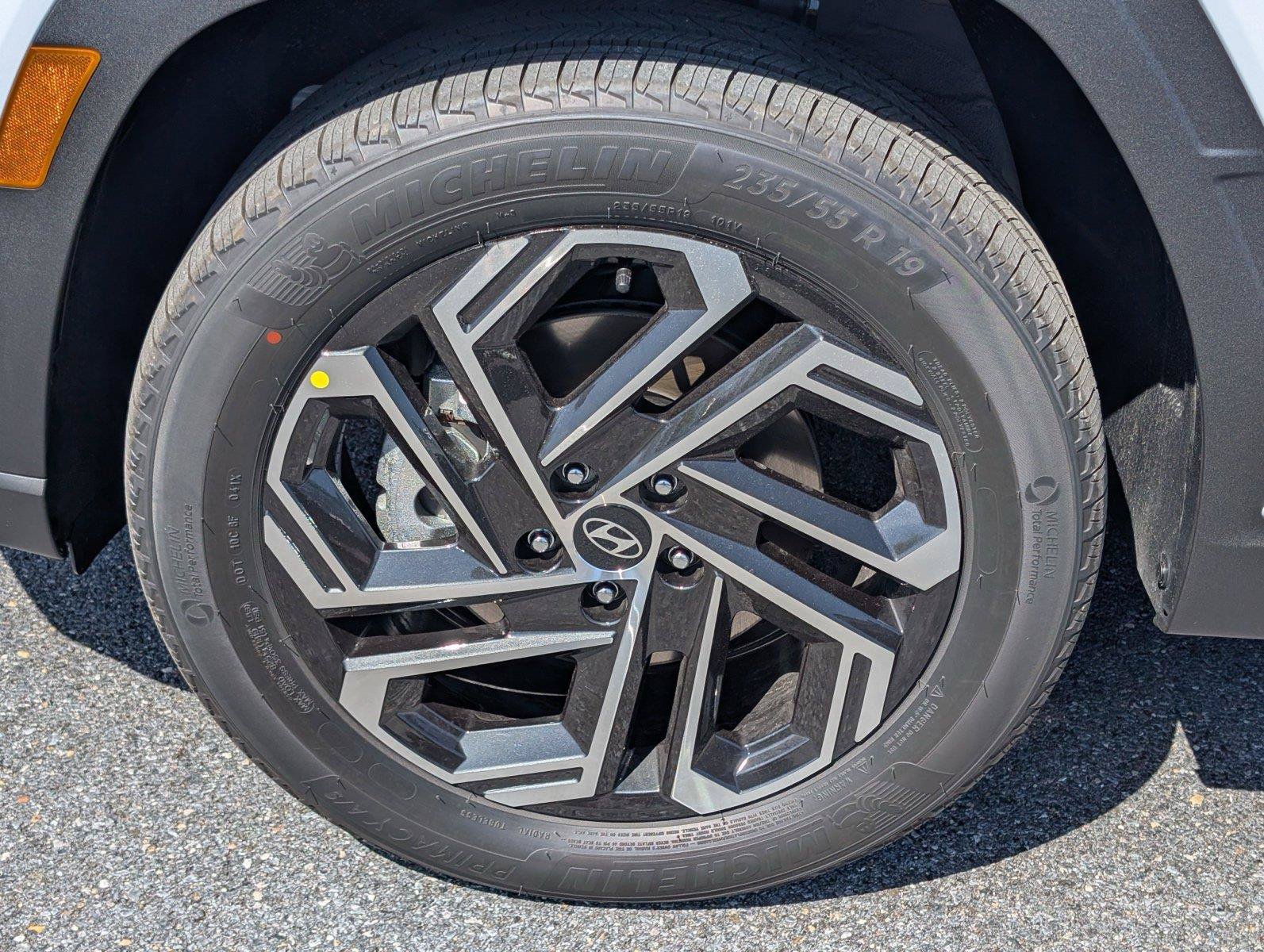 New 2026 Hyundai Tucson Limited AWD/4WD image 8