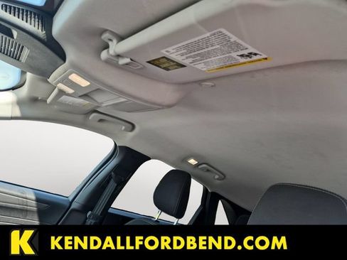 Certified 2024 Ford Escape Active AWD/4WD image 12