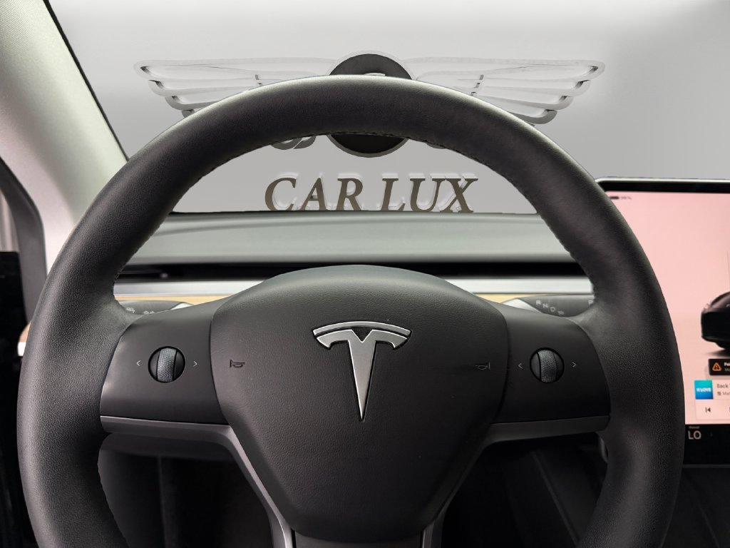 Used 2024 Tesla Model Y Long Range RWD image 20