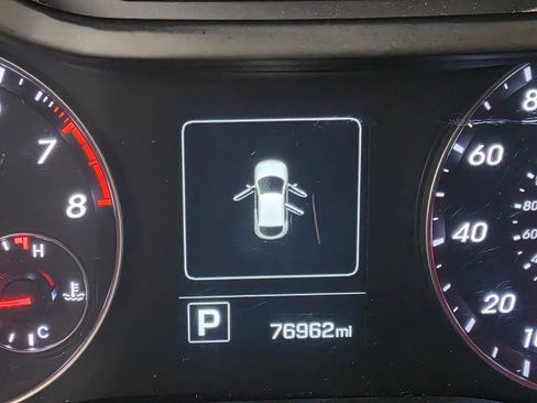 Used 2016 Hyundai Veloster Turbo image 43