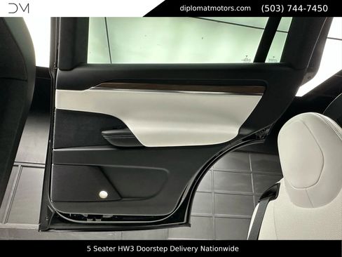Used 2023 Tesla Model X AWD/4WD image 25