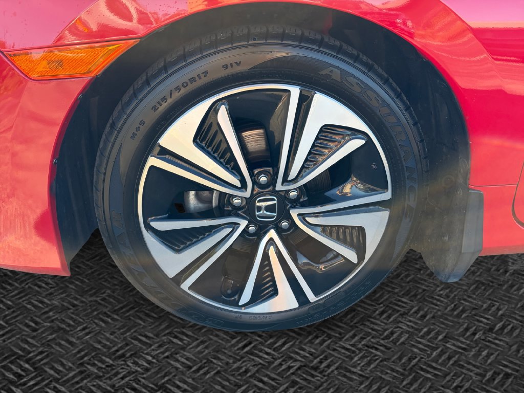 Used 2018 Honda Civic EX-T image 11