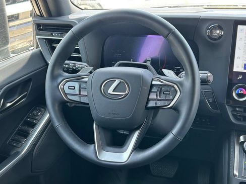 Used 2025 Lexus GX 550 w/ Accessory Package (2T) AWD/4WD image 45