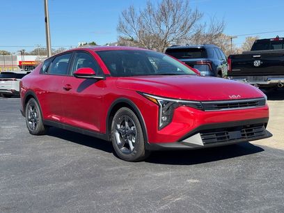 New 2026 Kia K4 LXS