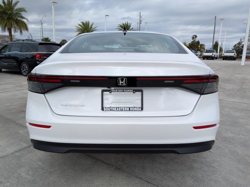 New 2026 Honda Accord SE image 5