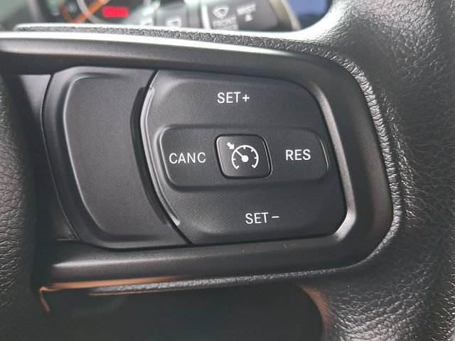 Used 2025 Jeep Wrangler Sport AWD/4WD image 22