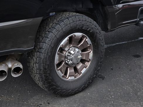 Used 2024 Ford F350 King Ranch w/ FX4 Off-Road Package AWD/4WD image 42