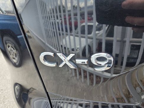 Used 2021 MAZDA CX-9 Touring FWD image 8