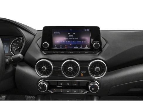 Used 2025 Nissan Sentra S image 10