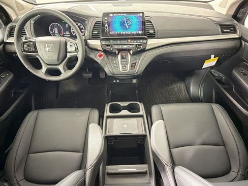 New 2026 Honda Odyssey EX-L image 17
