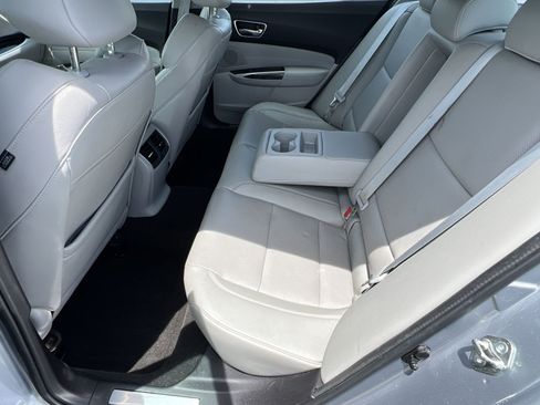 Used 2019 Acura TLX w/ Technology Package FWD image 26