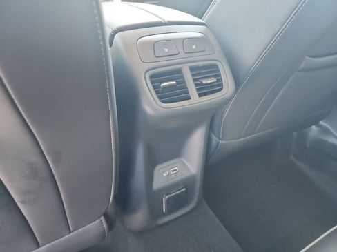 Certified 2023 Buick Envision Avenir AWD/4WD image 21