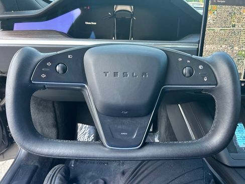 Used 2023 Tesla Model S Standard Range AWD/4WD image 15