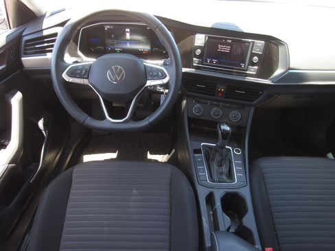 Used 2022 Volkswagen Jetta S FWD image 15