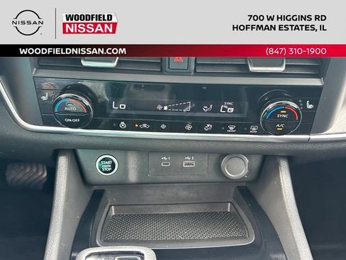 Certified 2023 Nissan Rogue SV w/ SV Premium B Package AWD/4WD image 35