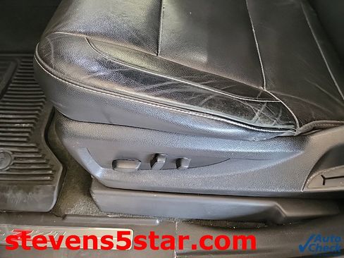 Used 2018 Chevrolet Silverado 1500 LTZ Z71 image 13