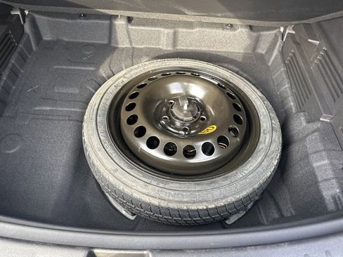 Used 2023 Chevrolet TrailBlazer LT w/ Convenience Package image 41