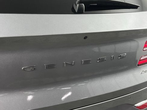 Used 2025 Genesis GV80 2.5T Advanced image 13
