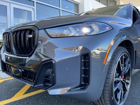New 2026 BMW X5 M60i image 26