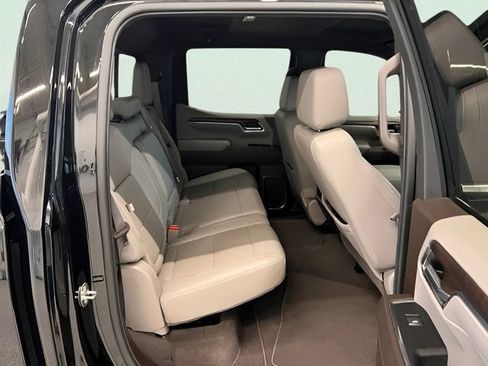 Certified 2024 GMC Sierra 1500 SLT w/ SLT Convenience Package AWD/4WD image 10