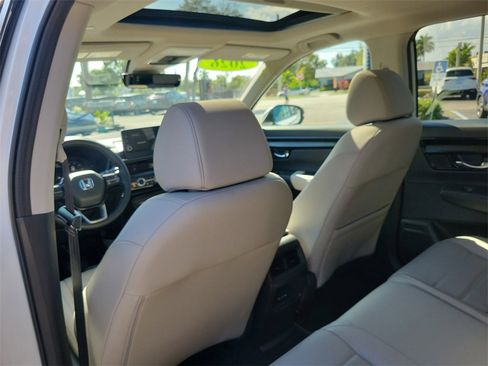 Used 2026 Honda CR-V EX-L image 12