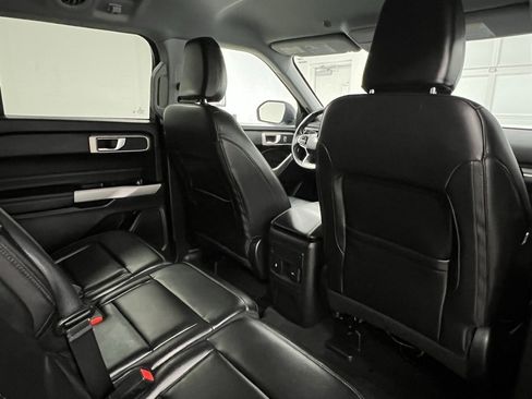 Used 2024 Ford Explorer XLT w/ Equipment Group 202A image 53