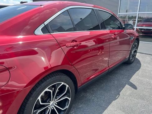 Used 2018 Ford Taurus SHO w/ Driver Assist Package AWD/4WD image 8