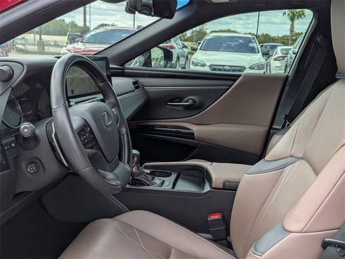 Used 2023 Lexus ES 350 Ultra Luxury image 12