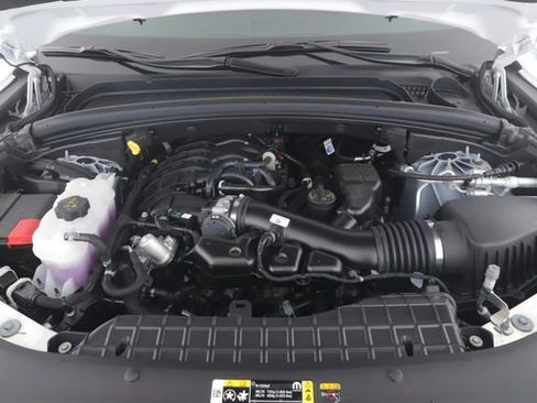 Used 2025 Jeep Grand Cherokee Laredo X image 15